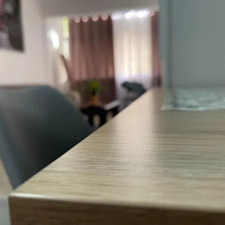 Downtown Boulevard Enchanting Apartment! Apartment Tirana