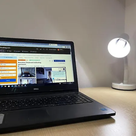 Downtown Boulevard Enchanting Apartment! شقة *