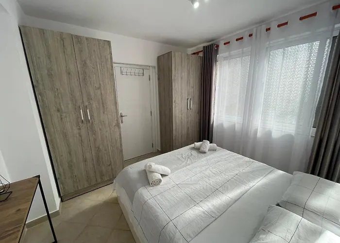 公寓 Downtown Boulevard Enchanting Apartment!